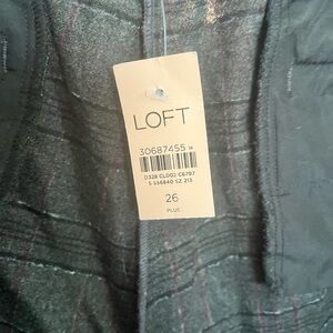 LOFT 26W NWT cropped grey plaid pants